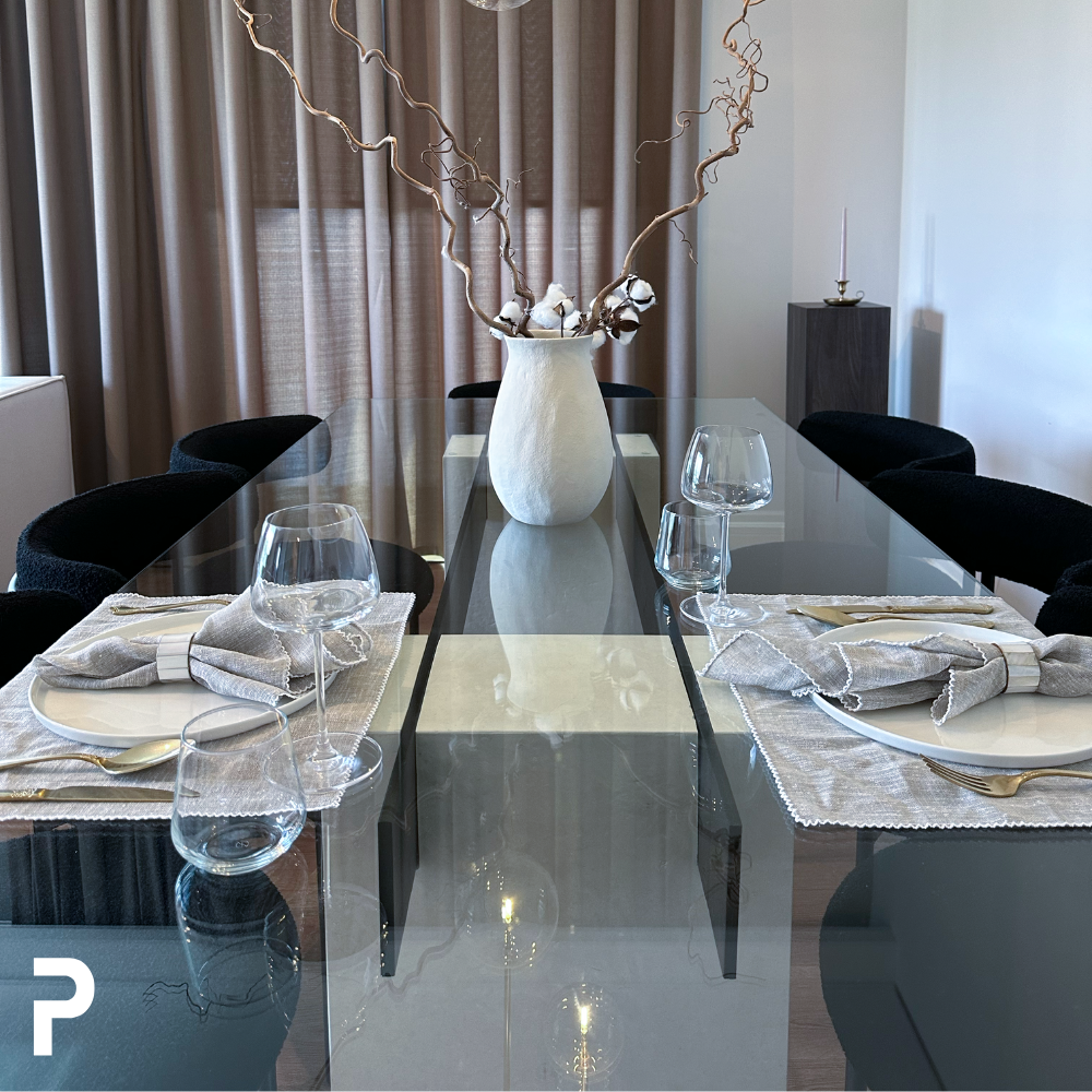 Trifecta Dinner Yemek Masası